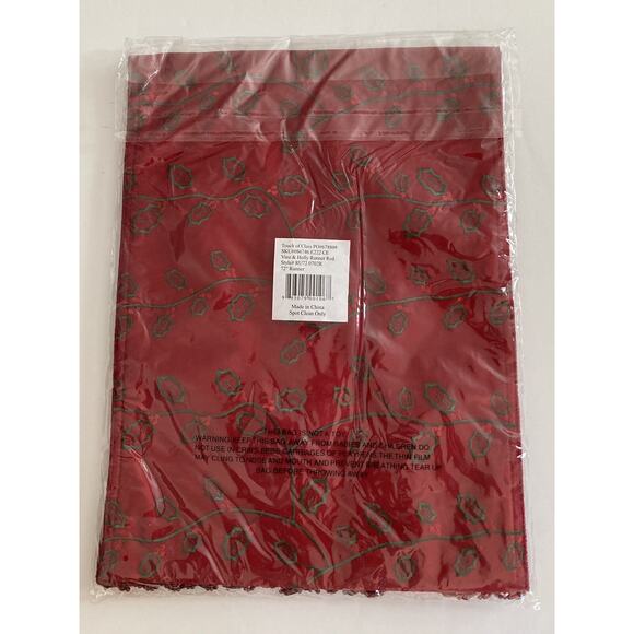 Touch of Class Vine and Holly Reversible Christmas Table Runner Beaded Edges 72” - Picture 1 of 9